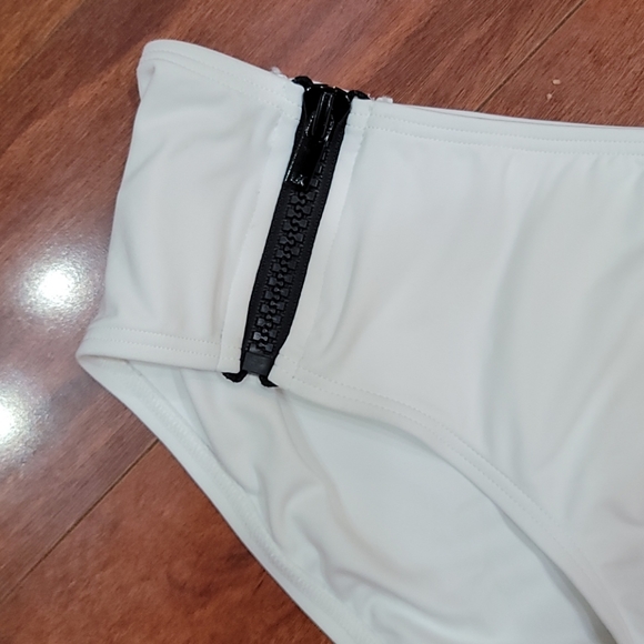 NWT size L Micheal Kors swim bottom - Picture 2 of 5